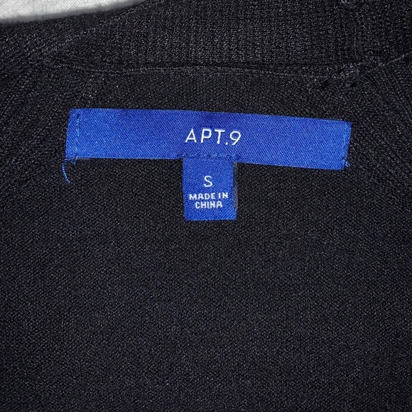 pull over jacket - Picture 2 of 2